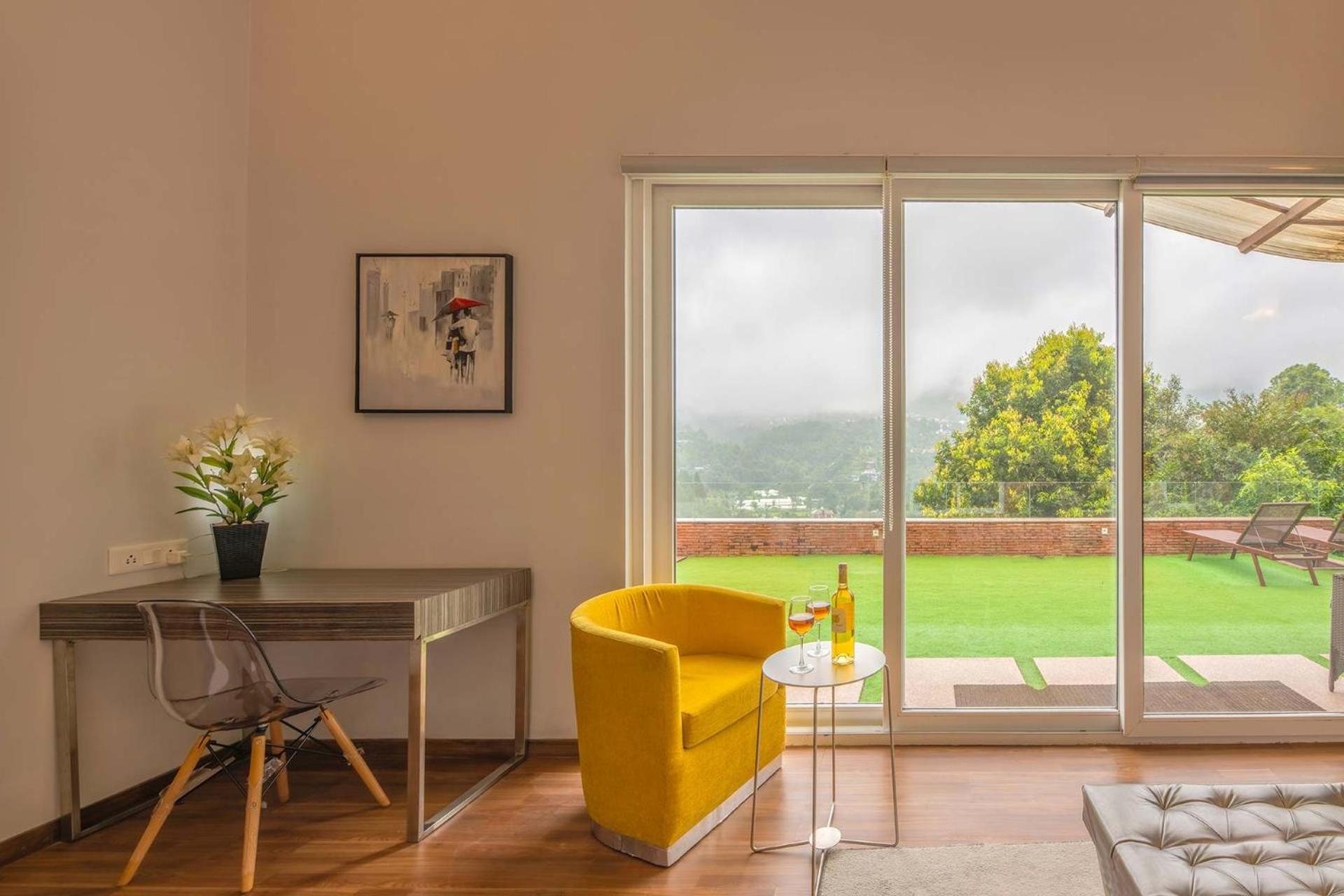 Stayvista At Oberoi'S Chalet Bhimtal Exterior photo